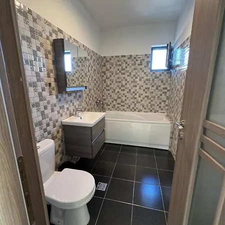 Apartment Sprezzatura *